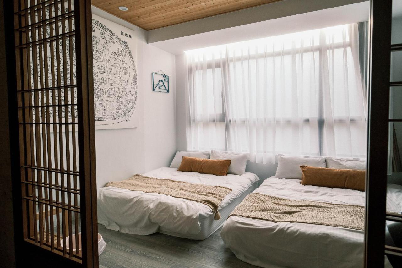 South Gate Home Stay Tainan Bagian luar foto