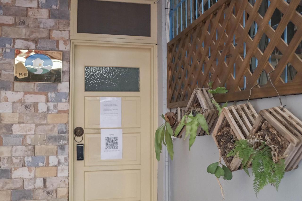 South Gate Home Stay Tainan Bagian luar foto