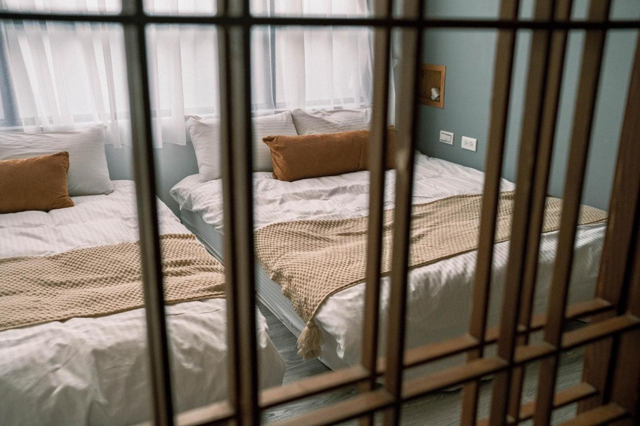 South Gate Home Stay Tainan Bagian luar foto