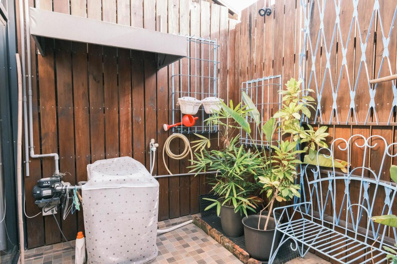 South Gate Home Stay Tainan Bagian luar foto