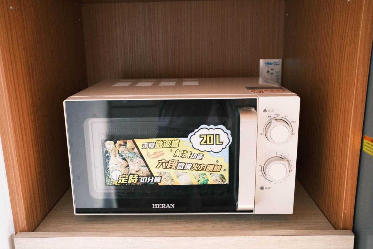 South Gate Home Stay Tainan Bagian luar foto