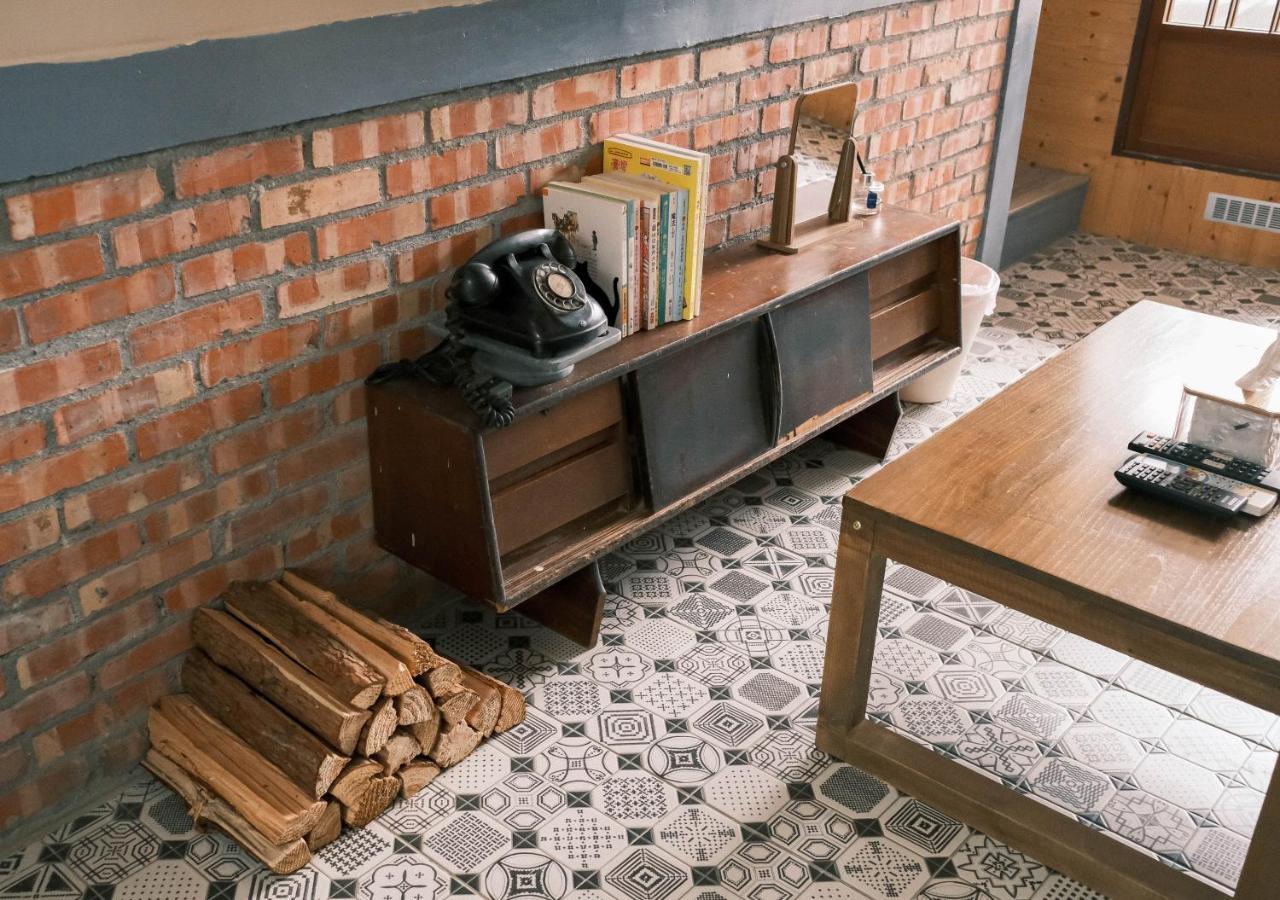 South Gate Home Stay Tainan Bagian luar foto