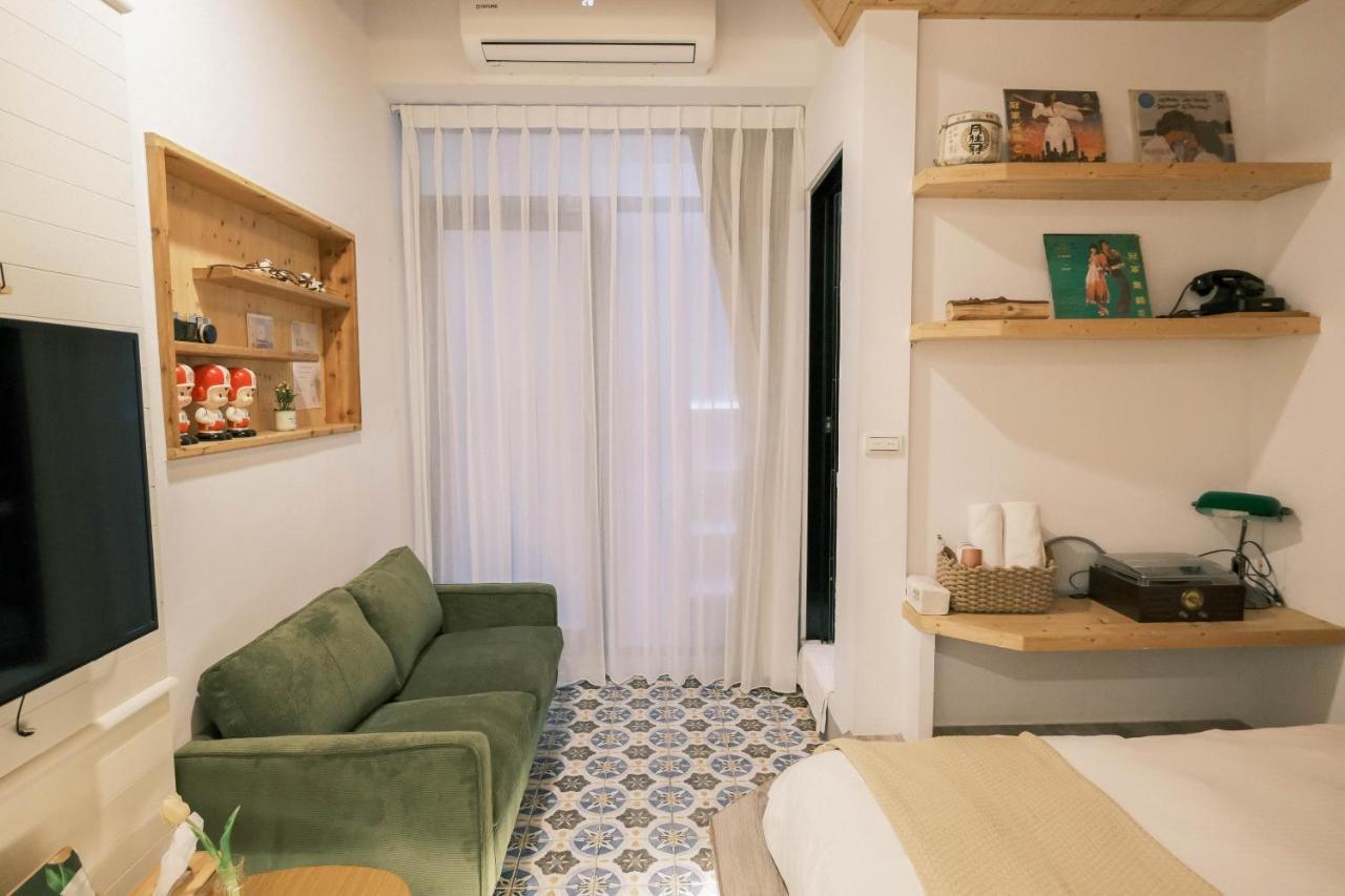 South Gate Home Stay Tainan Bagian luar foto